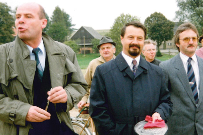 Freigabe des ersten Bauabschnittes der Andreas-Schubert-Straße im November 1992