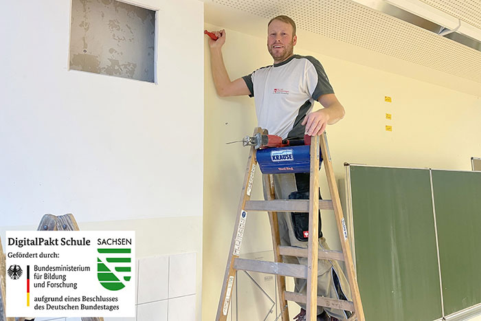 Sten Krawulski vom Unternehmen Bau & Ausbaumontagen Gunter Krawulski bei vorbereitenden Trockenbauarbeiten Sten Krawulski vom Unternehmen Bau & Ausbaumontagen Gunter Krawulski bei vorbereitenden Trockenbauarbeiten