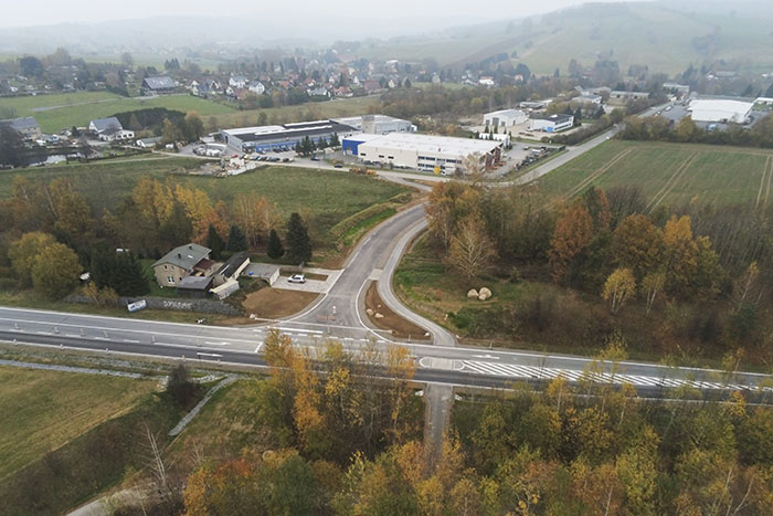 Blick auf die Abbiegespur S 156