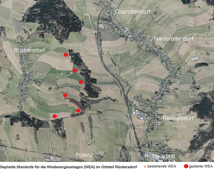 geplante Standorte und bestehende WEA 